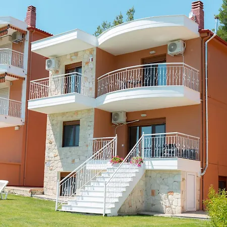 With A Panoramic Sea View And Forest *